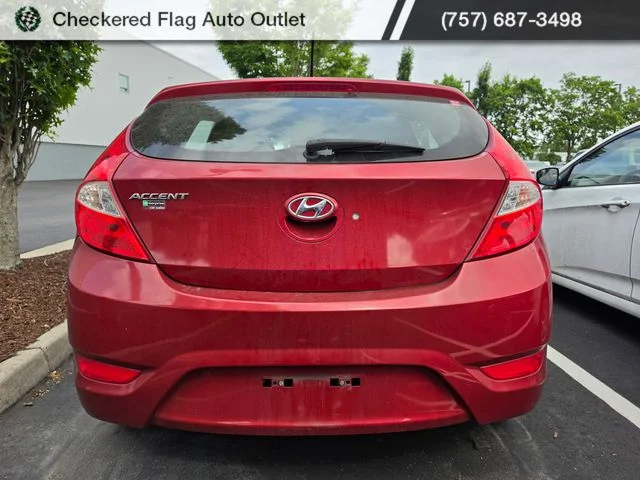 Used 2017 Pulse Red Hyundai SE image 5