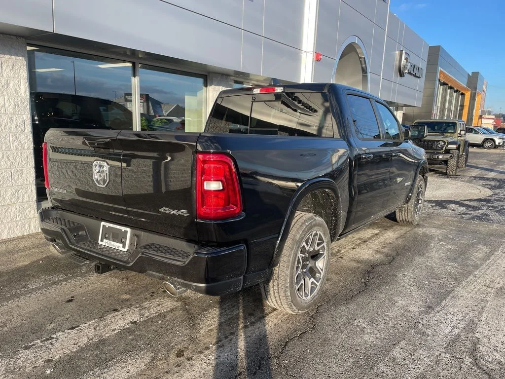 New 2026 Diamond Black Crystal Pearl-Coat Exterior Paint RAM Laramie image 8