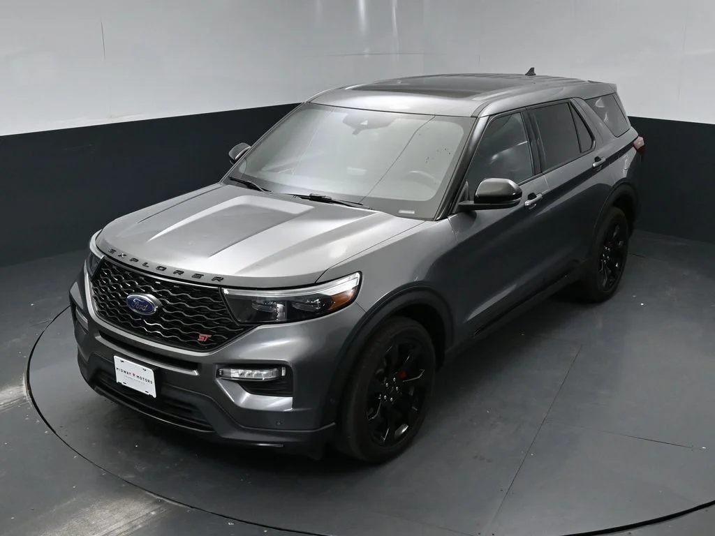 Used 2021 Gray Ford ST image 38