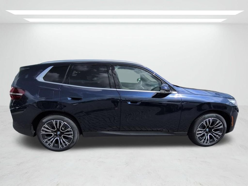 New 2026 Tanzanite Blue II Metallic BMW 30 xDrive image 3