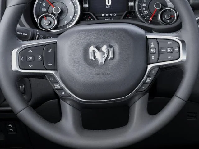 New 2026 Diamond Black Crystal Pearl-Coat Exterior Paint RAM Big Horn/Lone Star image 45