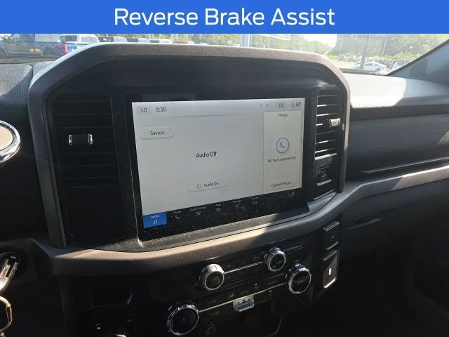 Used 2025 Gray Metallic Ford XLT image 11
