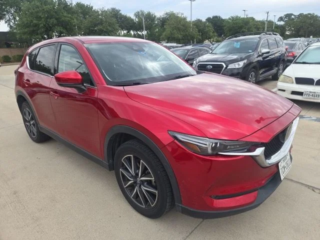 2017 Mazda CX-5 Grand Touring auto's photo