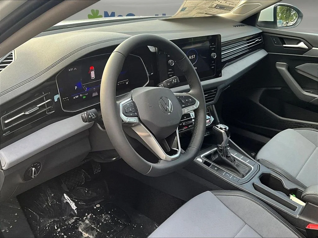New 2026 White Volkswagen 1.5T SE image 7