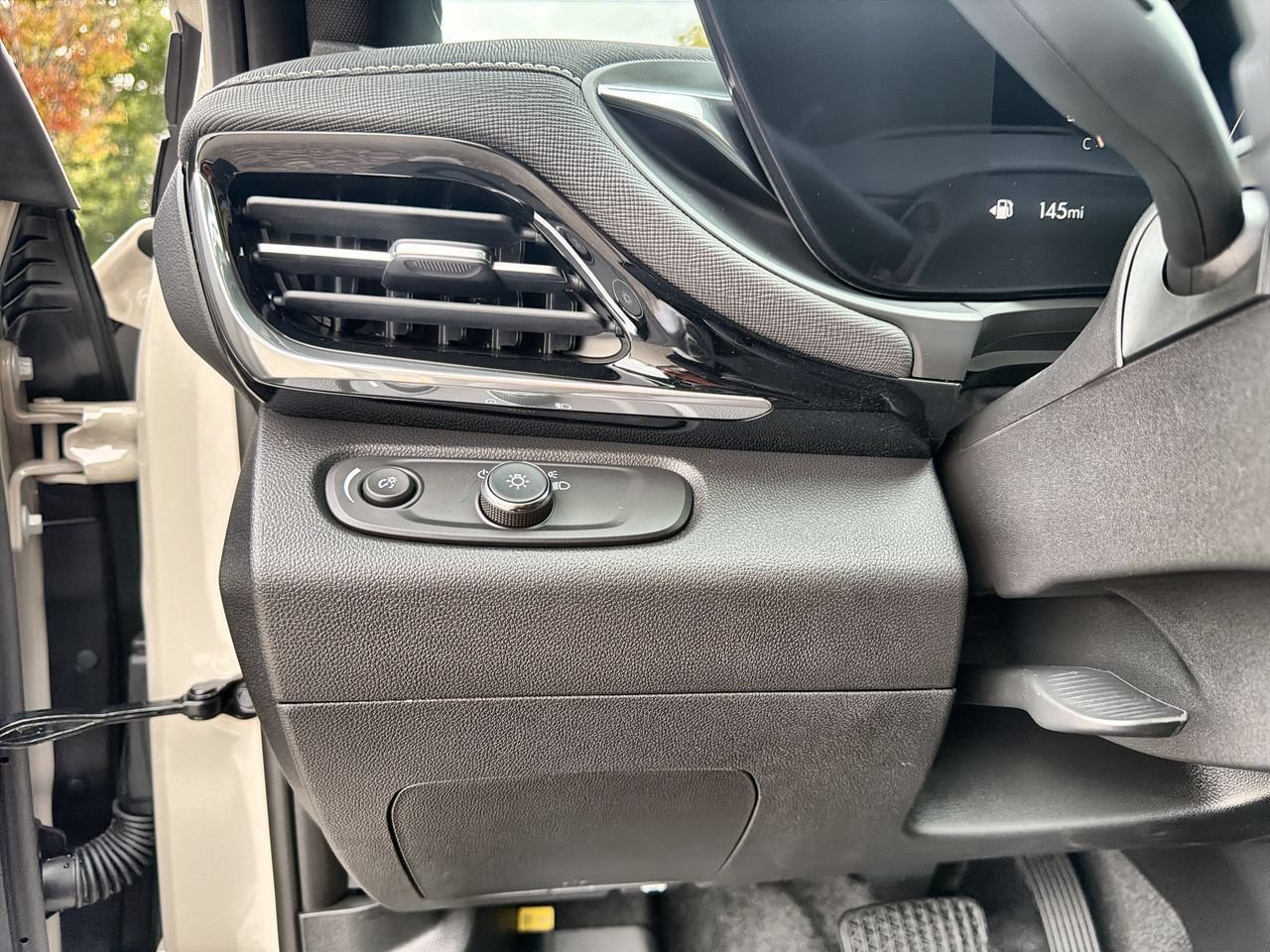 2026 Buick Envista Sport Touring - Photo 15