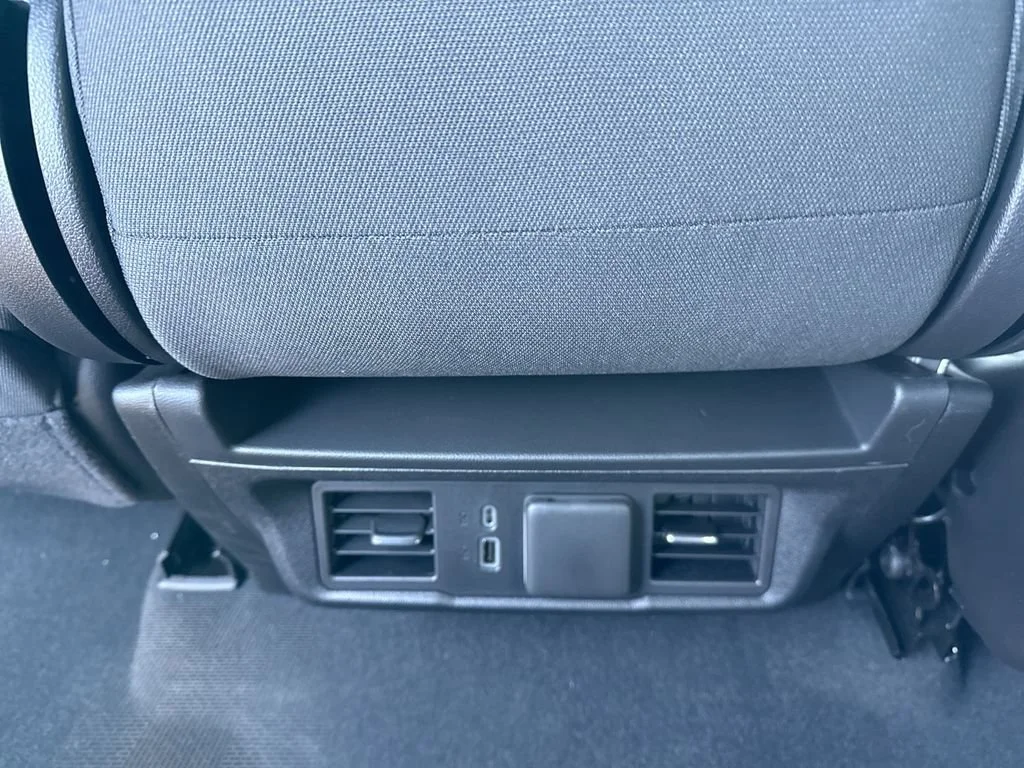 New 2026 Summit White GMC Elevation image 21