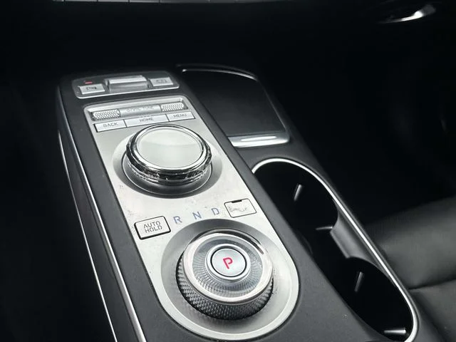 Used 2023 Silver Genesis Advanced image 26