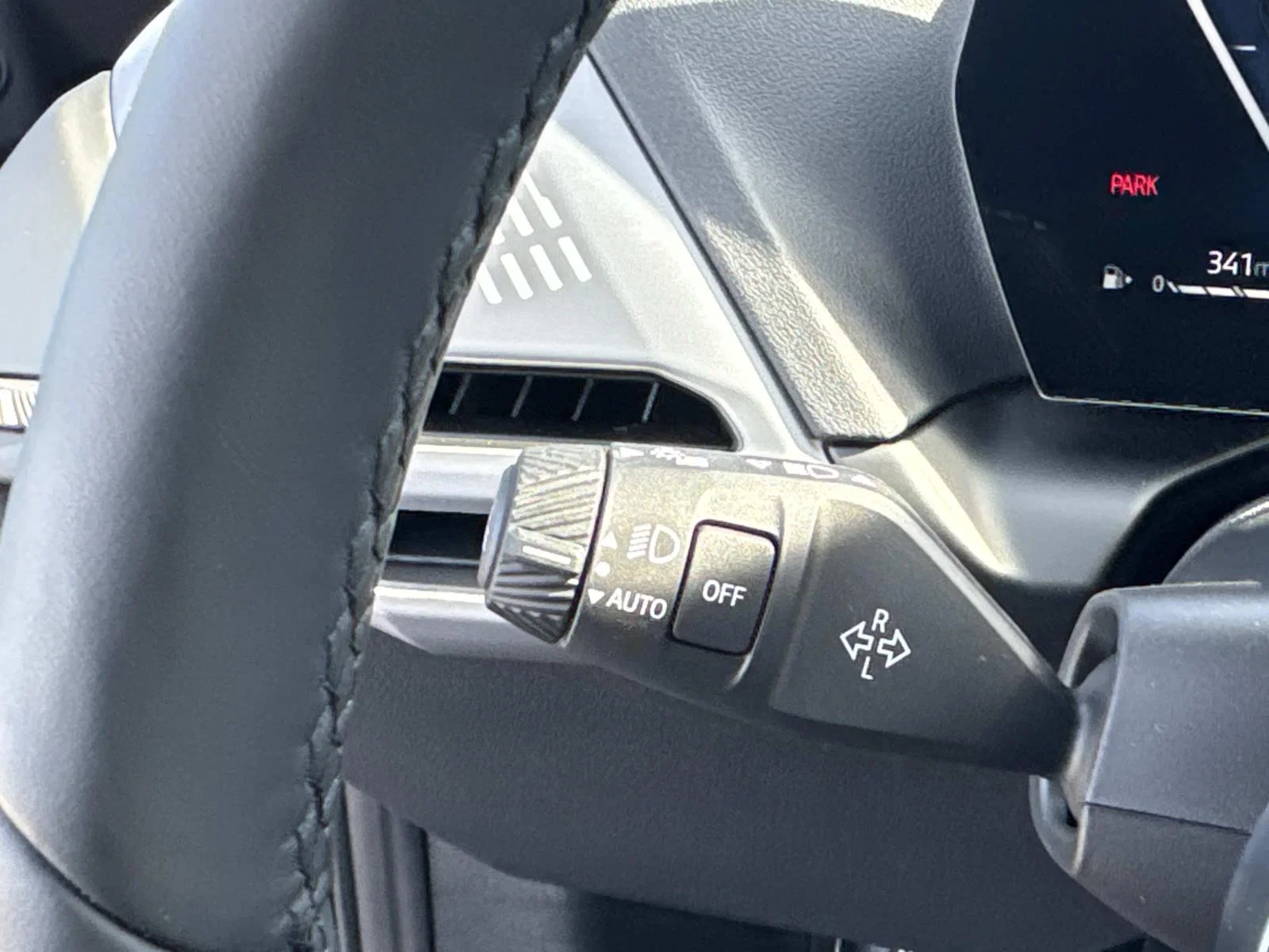 2026 BMW 2 Series 228 - Photo 25