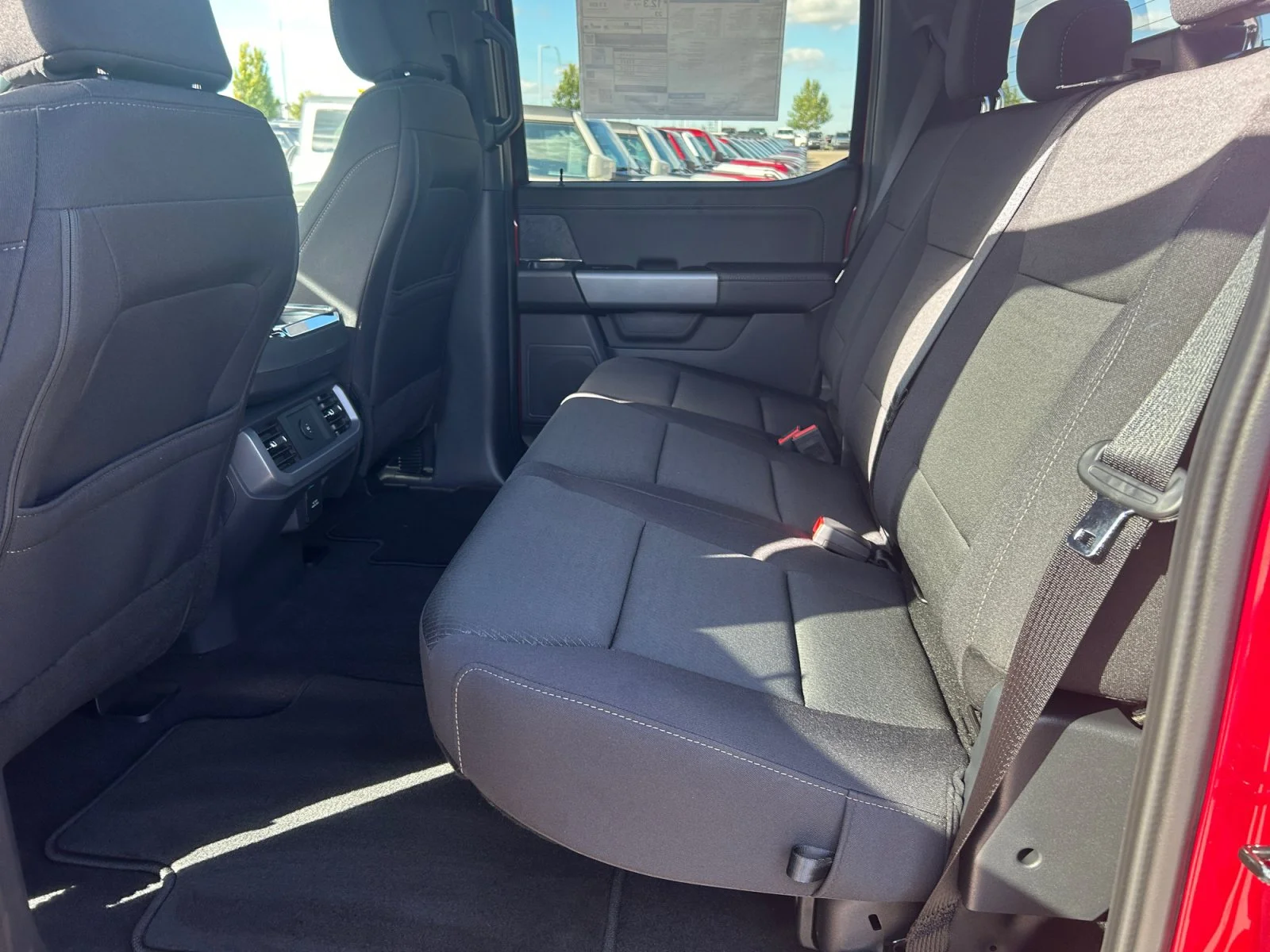 New 2026 Ruby Red Metallic Tinted Clearcoat Ford XLT image 18