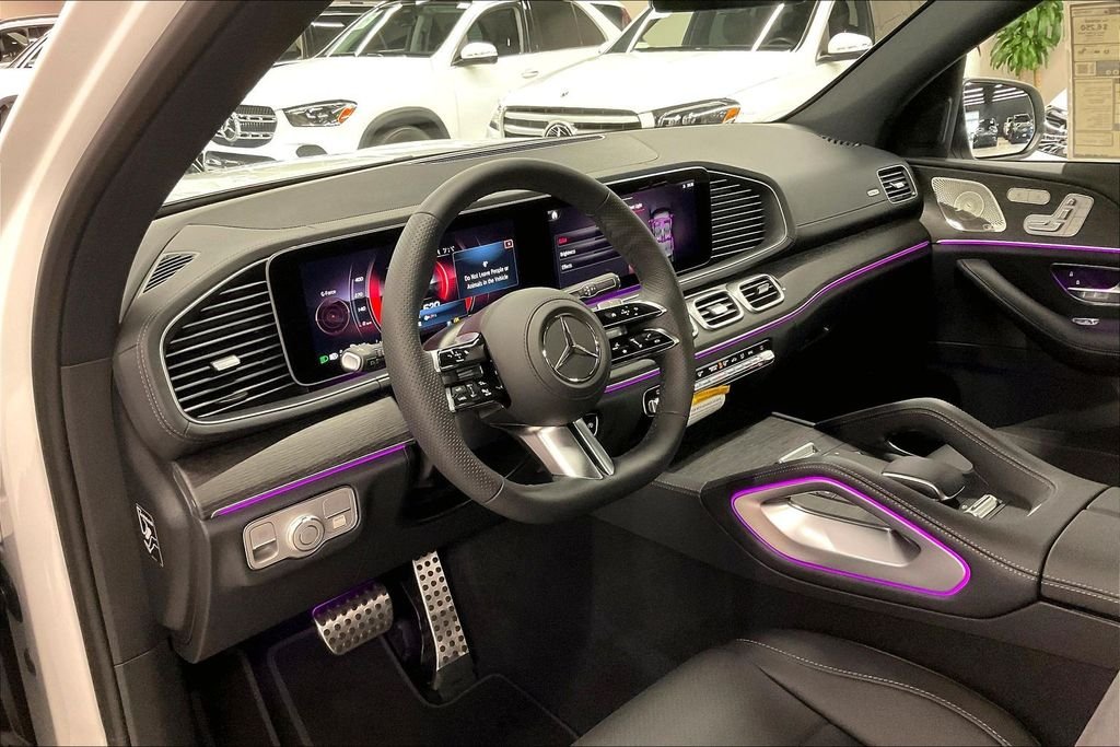 New 2026 Polar White Mercedes-Benz GLS 450 image 6