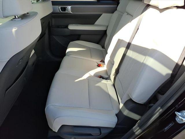 New 2026 Black Hyundai SEL AWD image 9