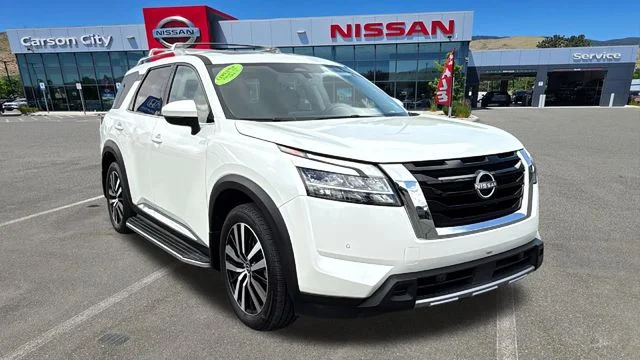 Used 2024 White Nissan Platinum image 1