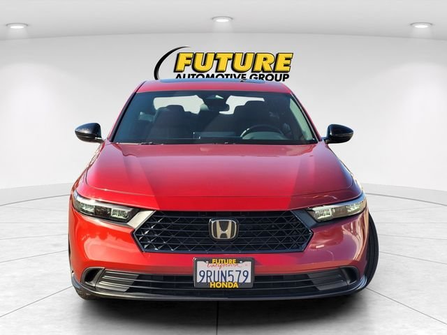 Used 2024  Honda Sport image 2