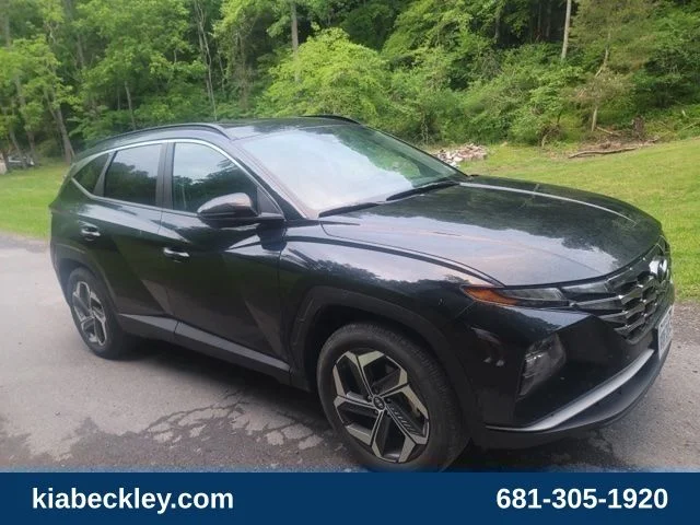 Used 2024 Black Hyundai SEL image 2