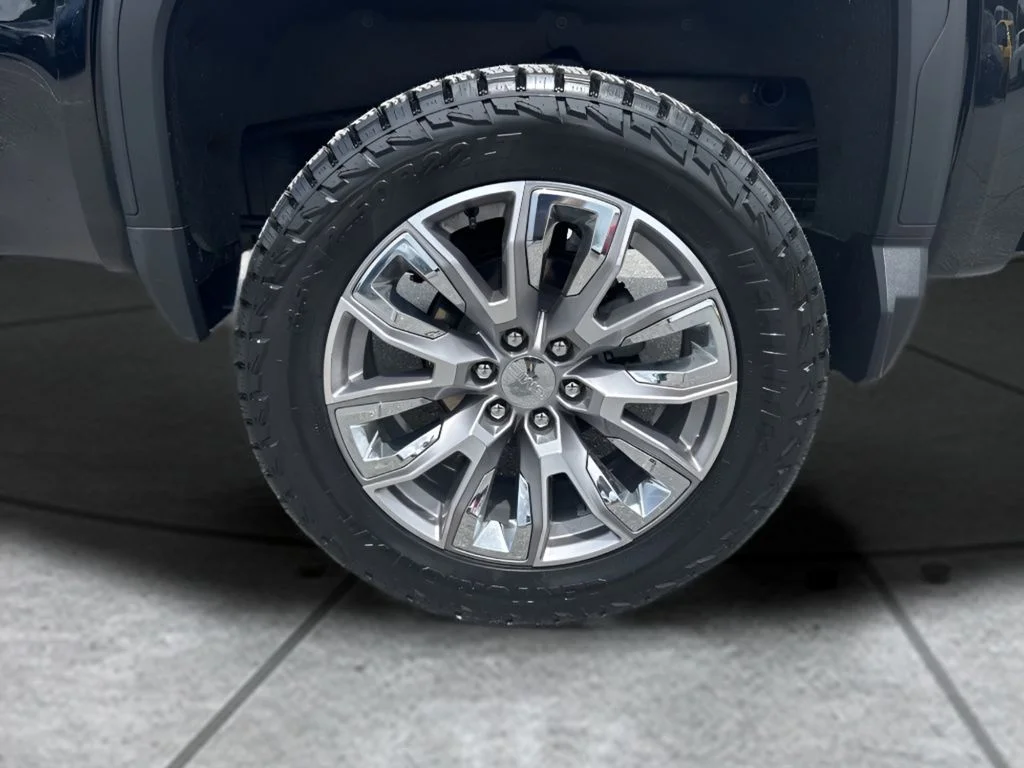Used 2023 Black GMC Denali image 38