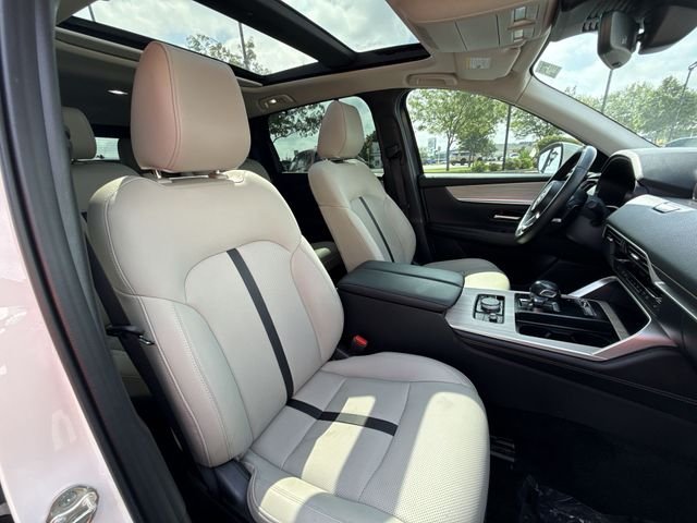 Used 2024 White Mazda Premium image 28