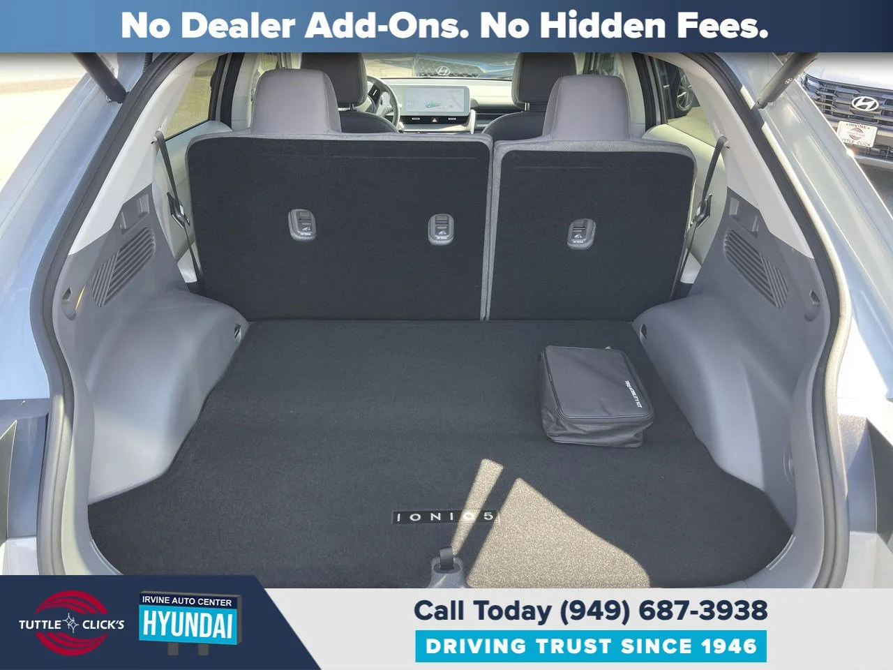Used 2024 CYBER GRAY HYUNDAI SEL image 40