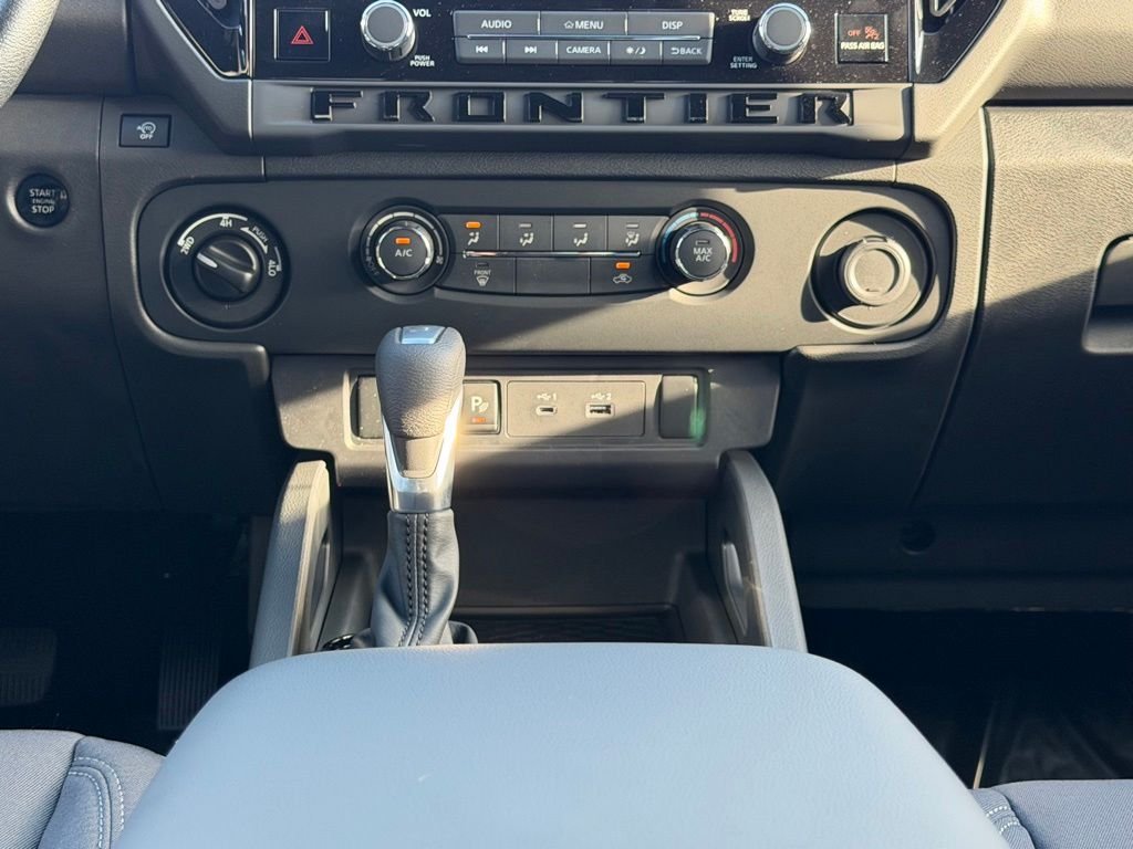 New 2026 Glacier White Nissan SV image 23