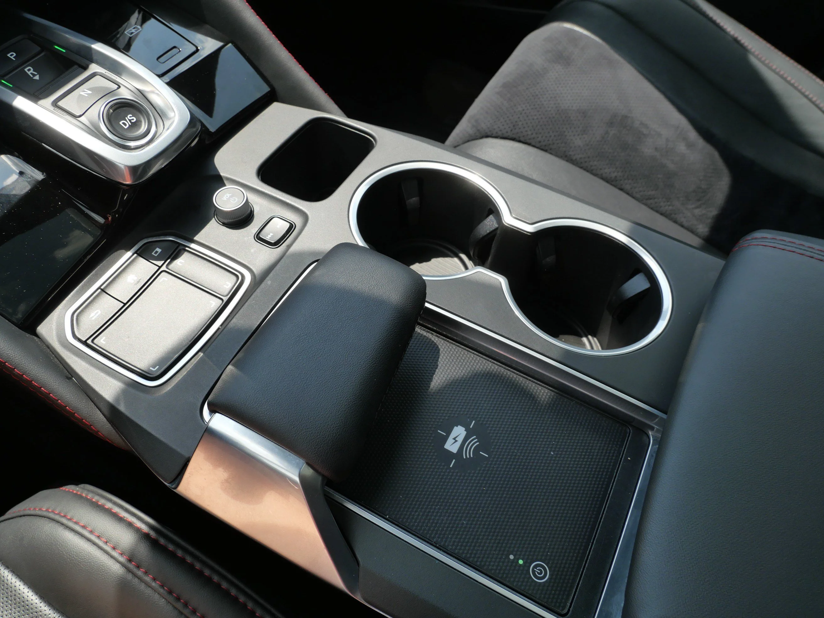 Used 2023 Platinum White Pearl Acura w/A-Spec Package image 33