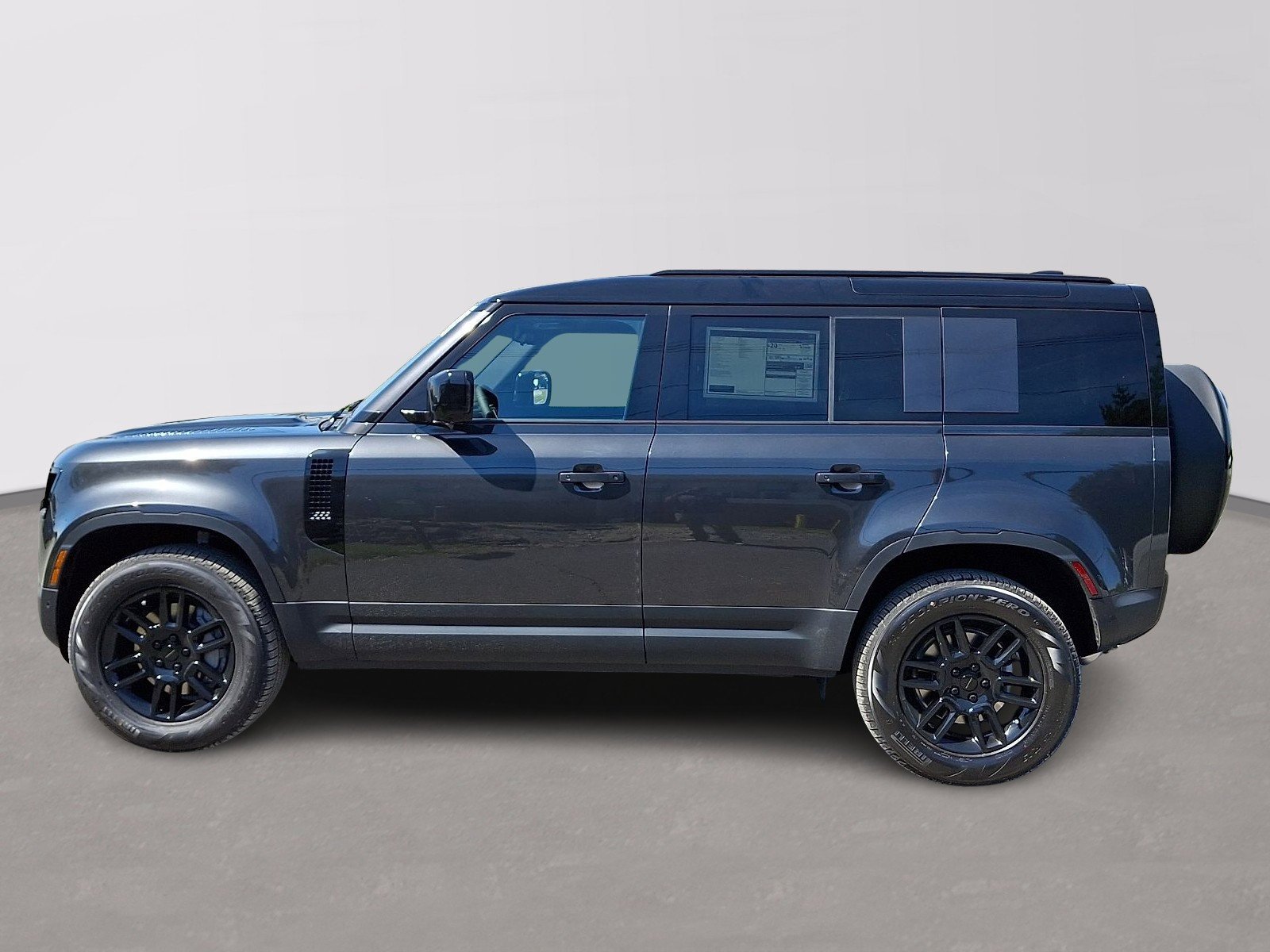 New 2026 Carpathian Grey Land Rover S image 5