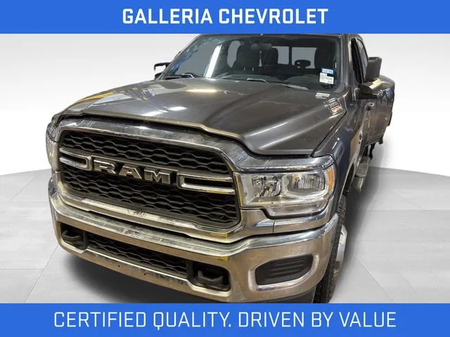 2021 RAM 3500 Tradesman 4X4 Crew Cab LWB's photo