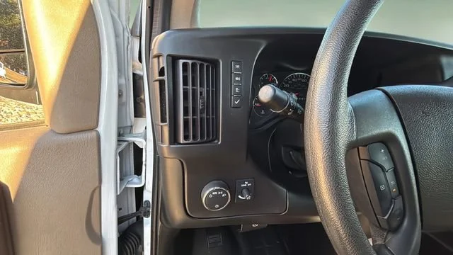 Used 2023 Summit White GMC Work Van image 19