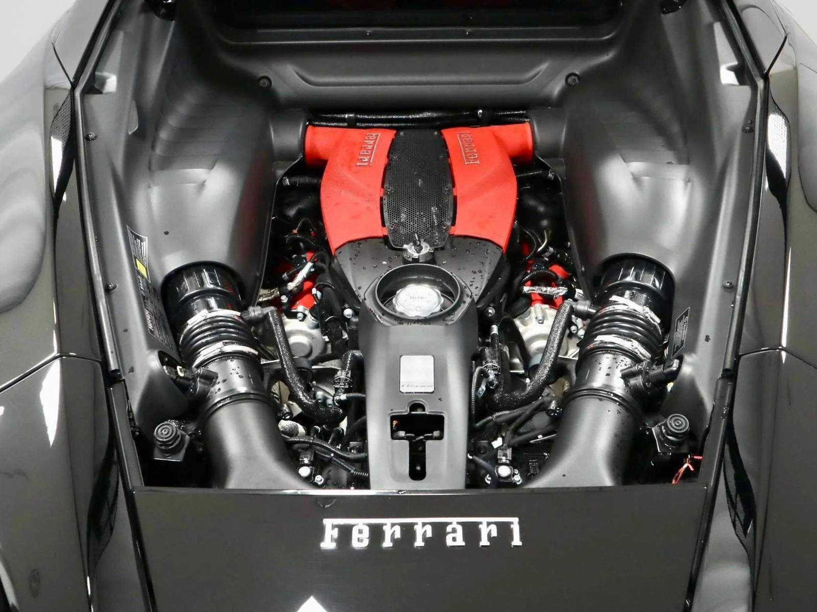 Certified Used 2022 Nero Ferrari  image 10