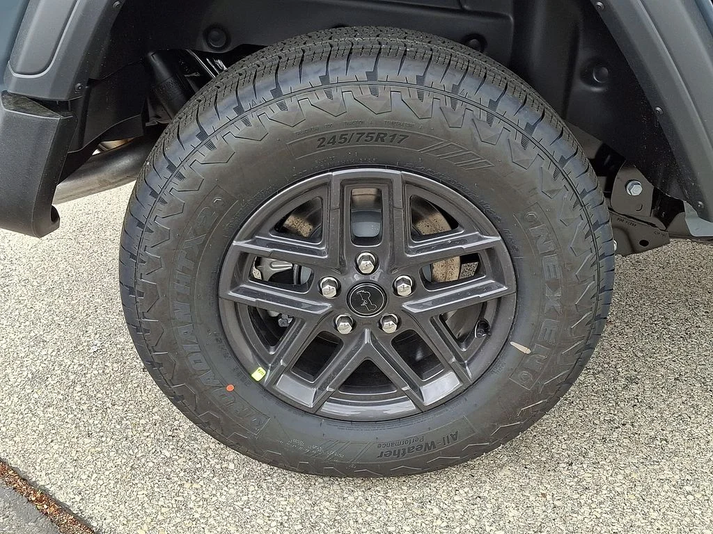 New 2026 Anvil Clear-Coat Exterior Paint Jeep Sport S image 5