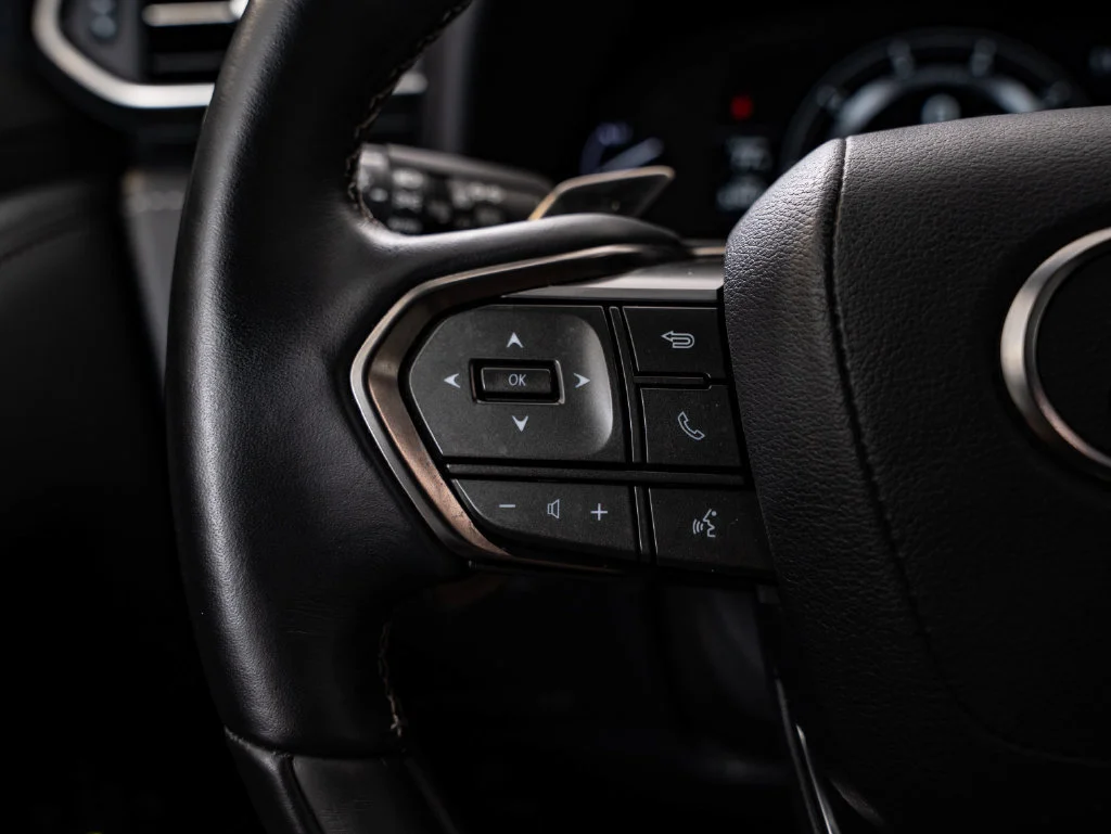 Used 2024 Manganese Luster Lexus 600 Luxury image 30