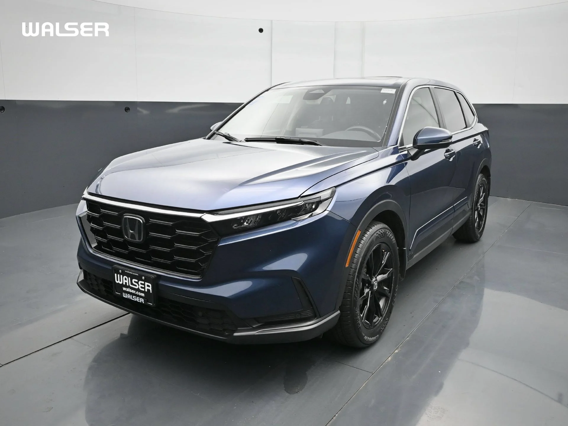 Used 2023 CANYON RIVER BLUE Honda EX-L AWD image 1
