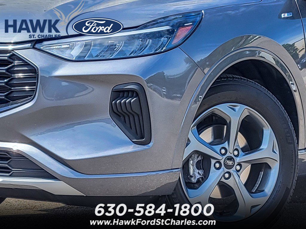 Used 2024 Gray Metallic Ford ST-Line image 3