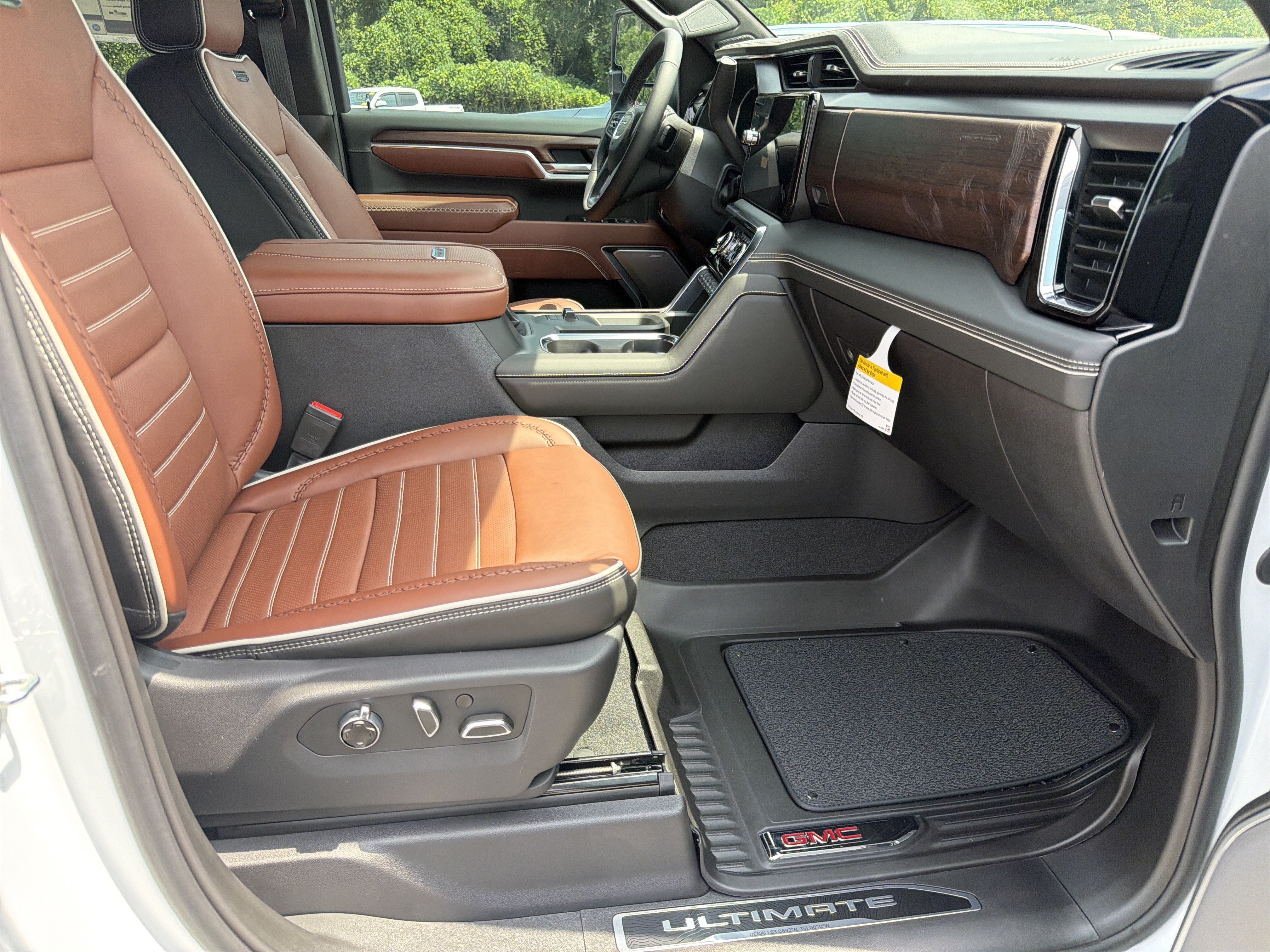 2026 GMC Sierra 2500HD Denali Ultimate - Photo 13