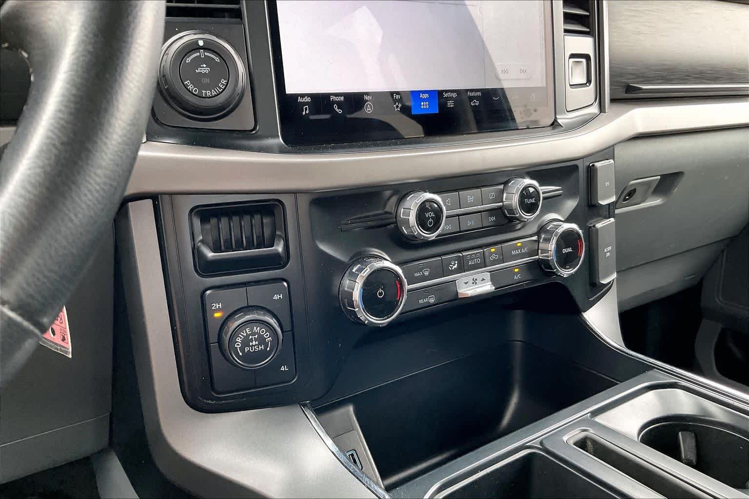 Used 2024 Agate Black Ford XLT image 32