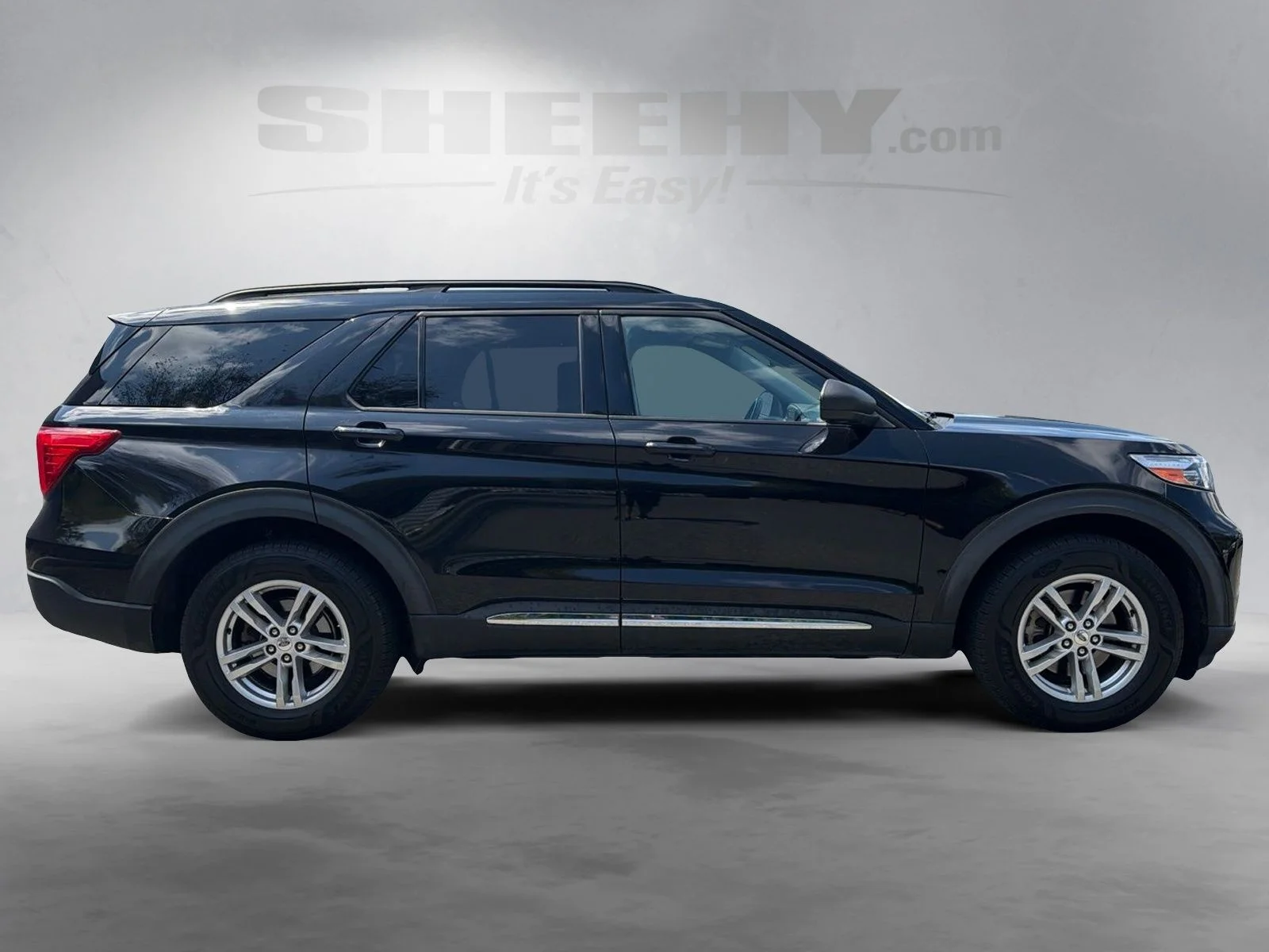 Used 2020 Black Metallic Ford XLT image 9