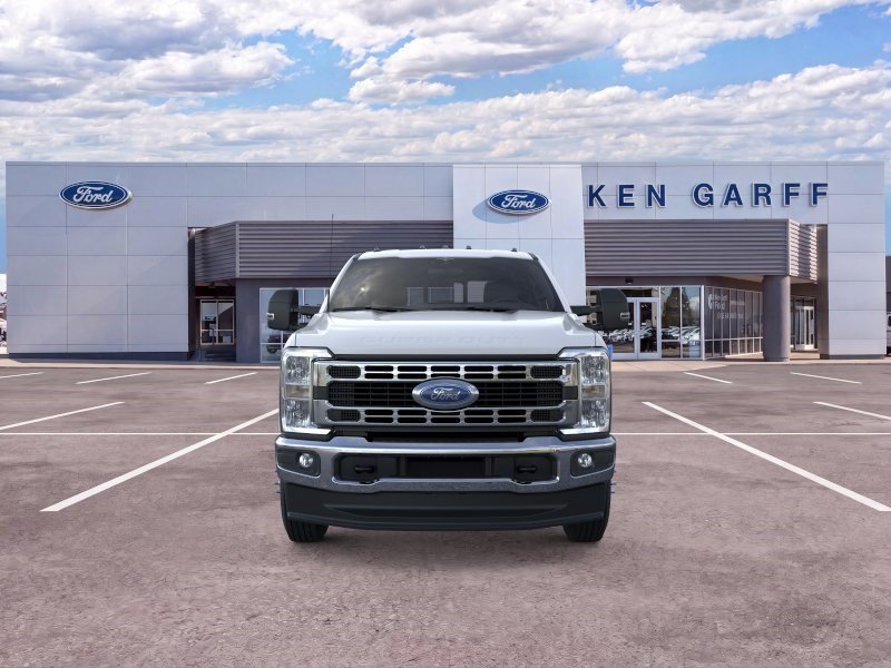 New 2026 Oxford White Ford XL image 7