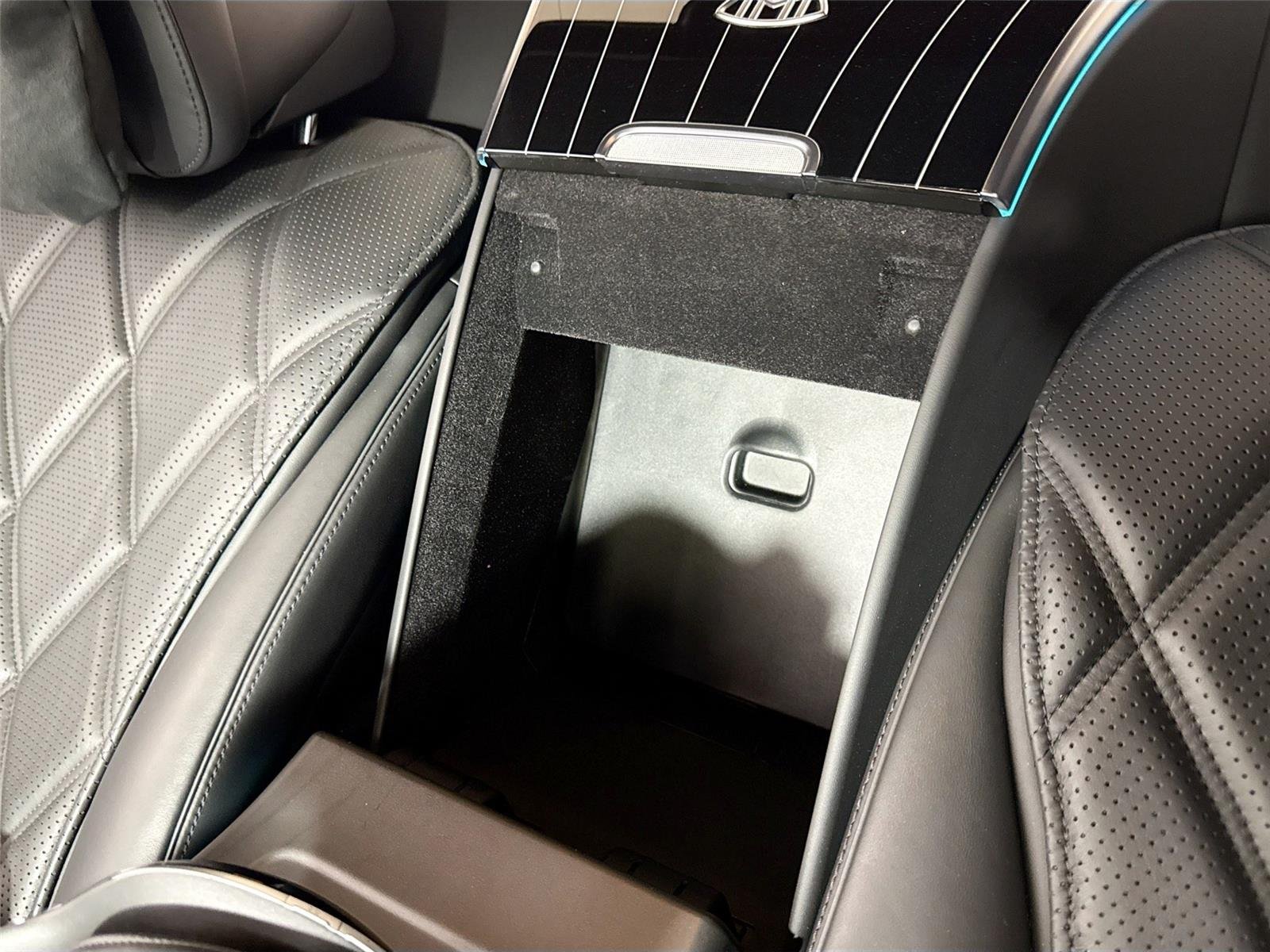 Used 2022 Black Mercedes-Benz Maybach S 580 | Exec Seating | Rear TVs image 28
