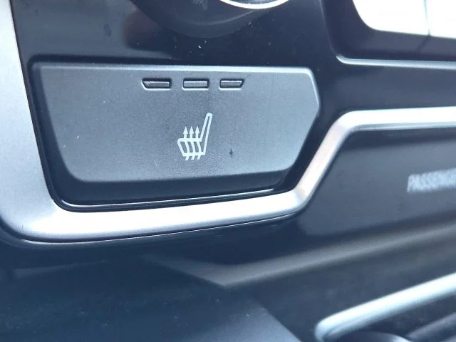 Used 2019  Honda EX image 29