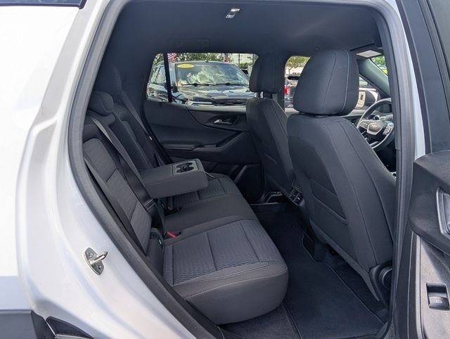 Used 2025 White Chevrolet LT image 15