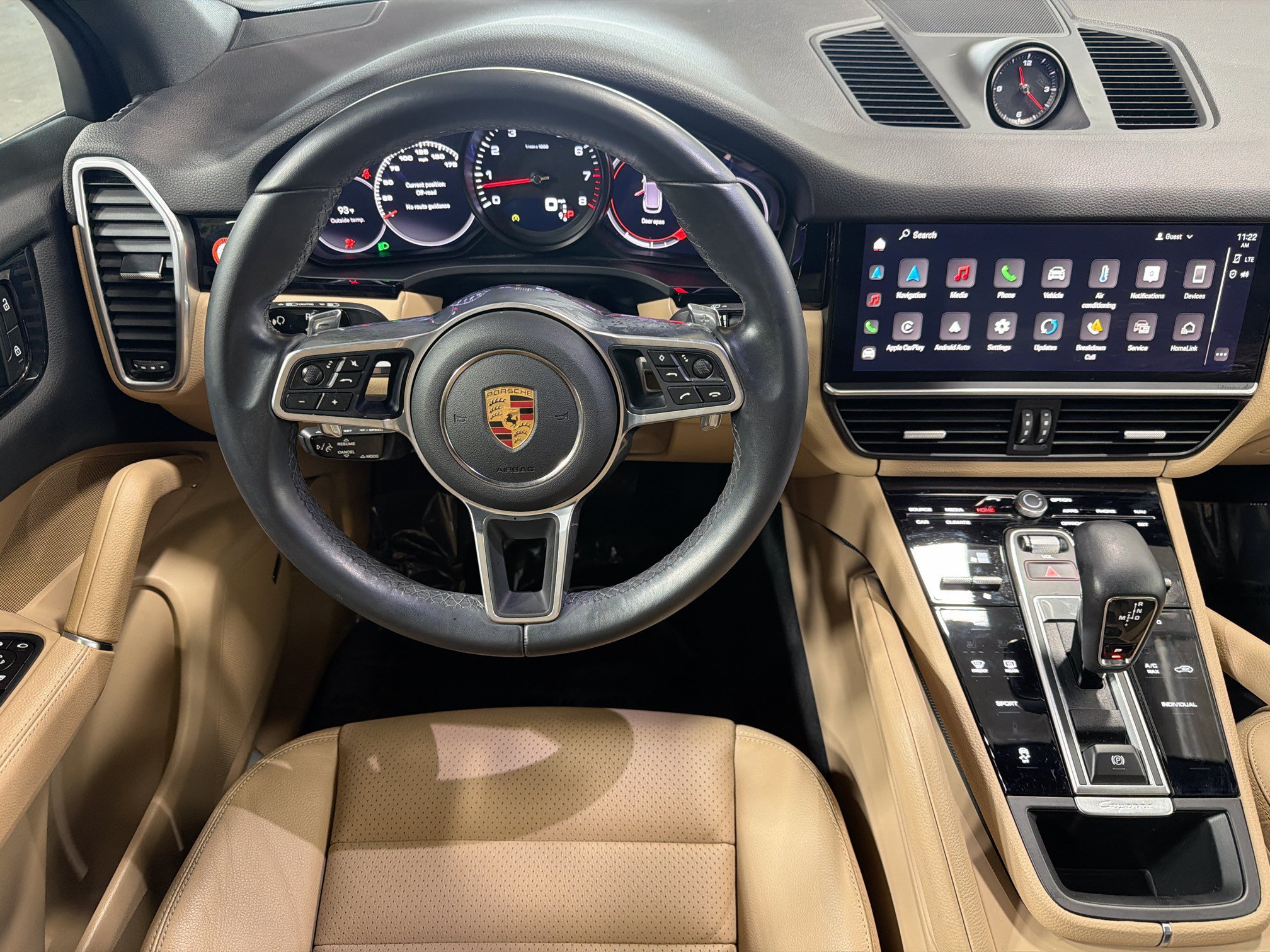Certified Used 2023 Quartzite Grey Metallic Porsche  image 17