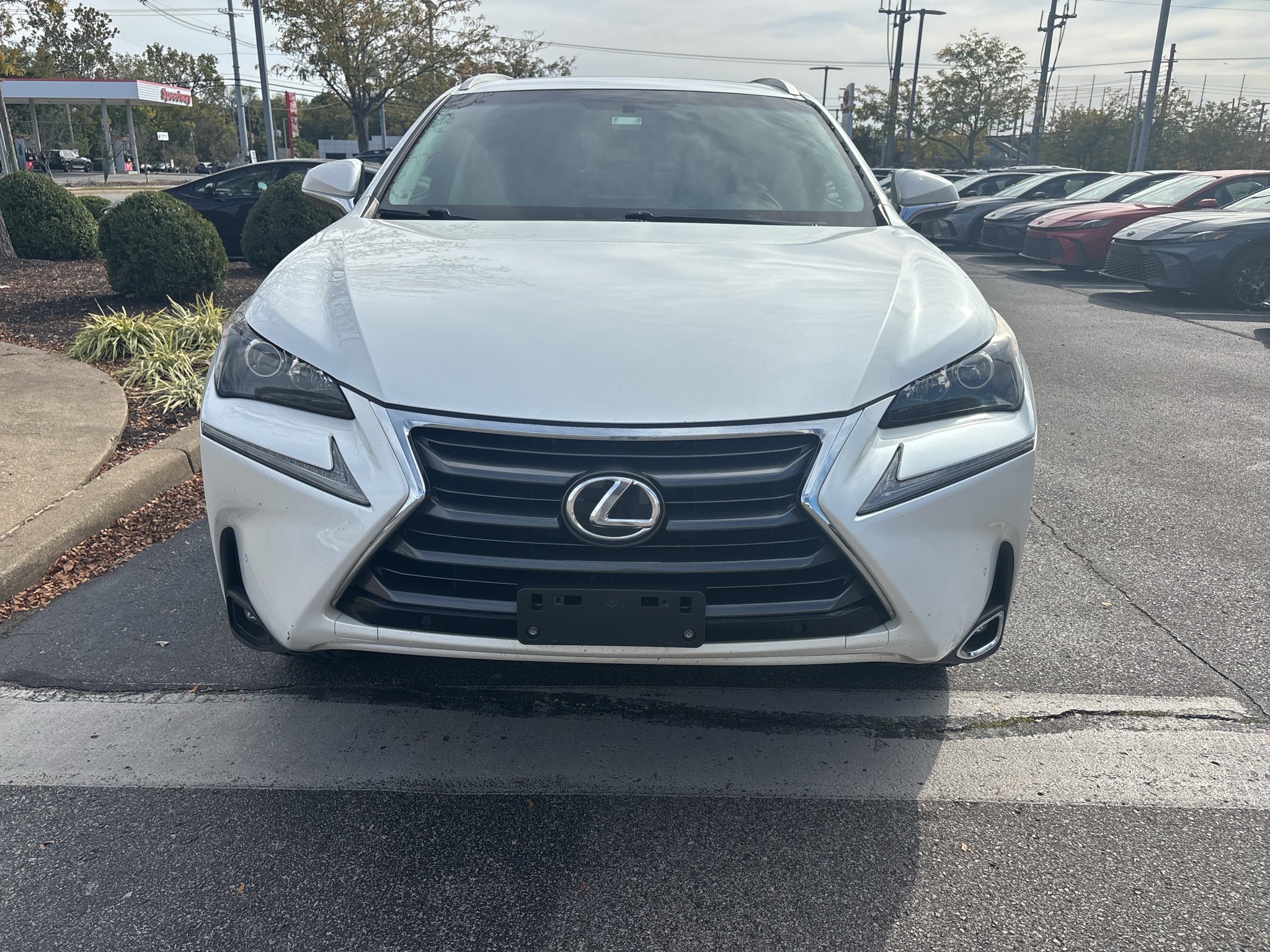 Used 2015 Eminent White Pearl Lexus Base image 2