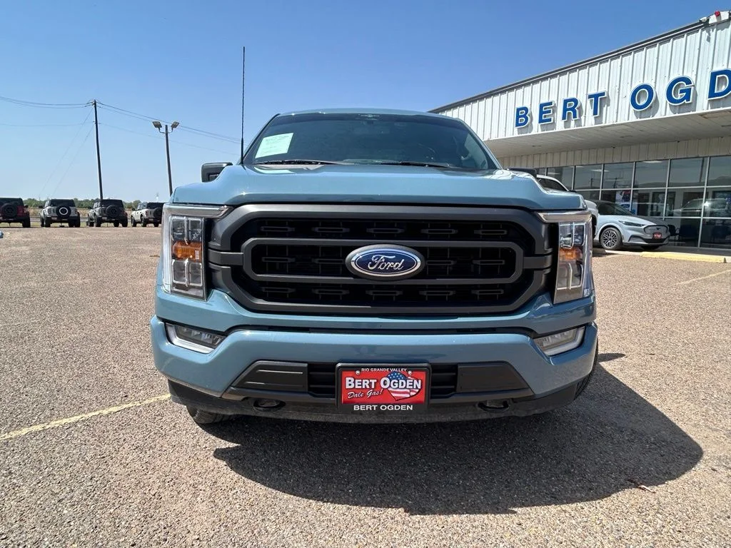 Used 2023 Blue Ford XLT image 2