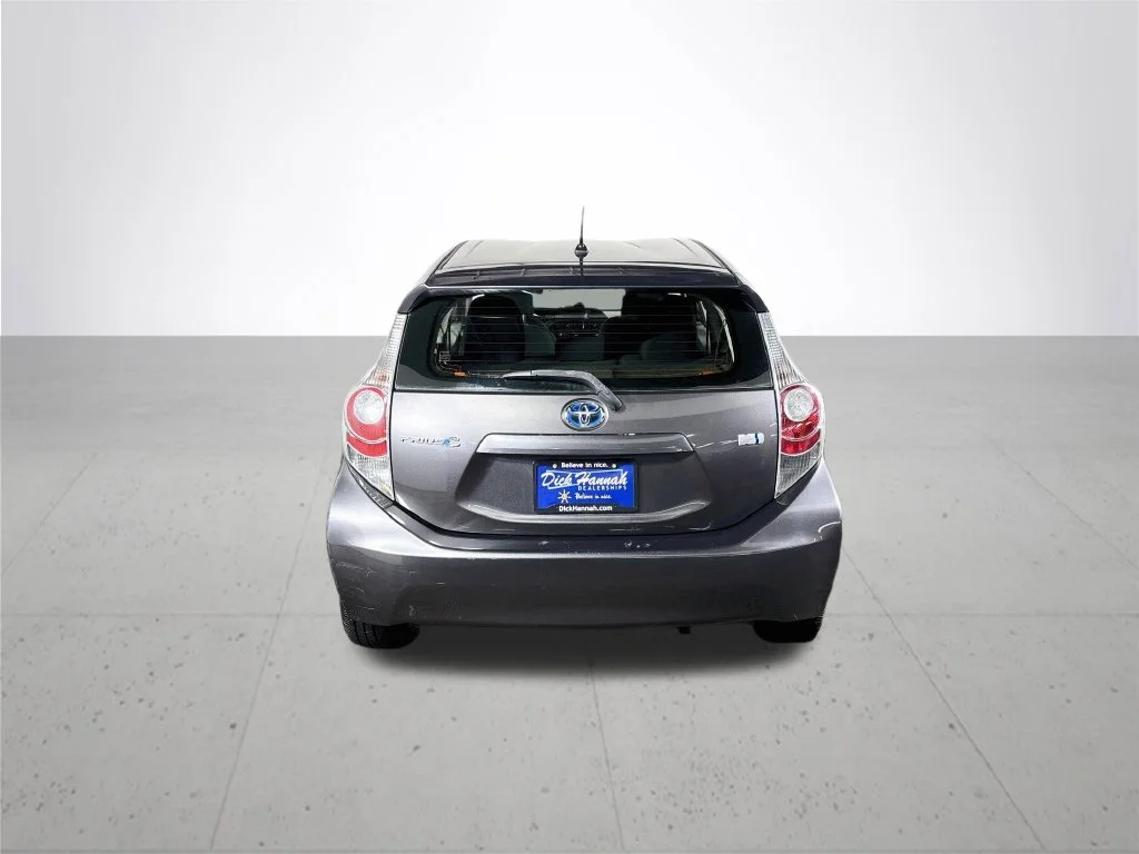 Used 2013 Gray Toyota Two image 7