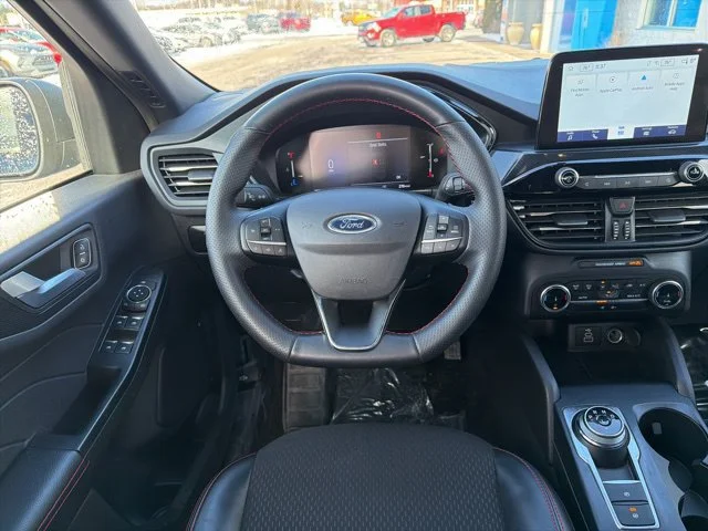 Used 2025 Gray Ford ST-Line image 36