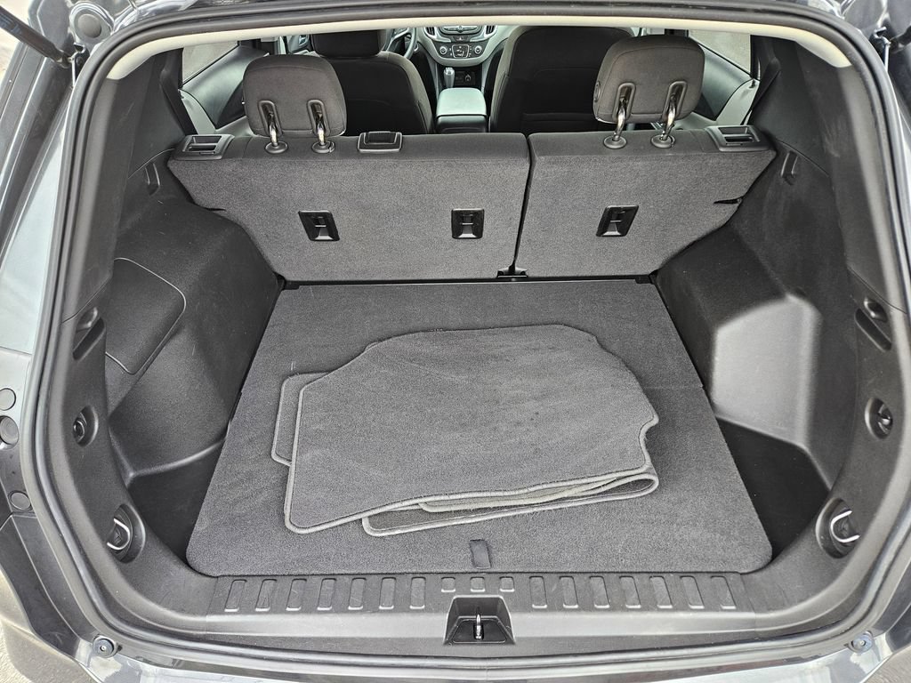 Used 2020 NIGHTFALL GRAY METALLIC Chevrolet LS image 16