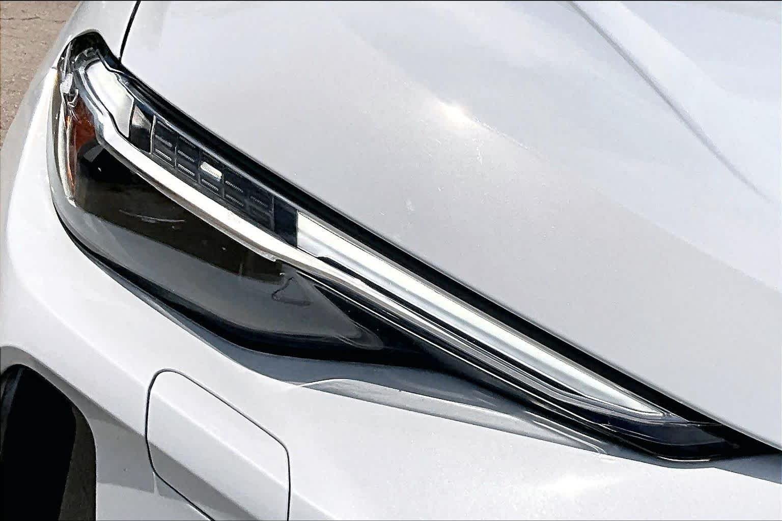 Used 2025 Glacier White Metallic Audi Premium Plus image 46