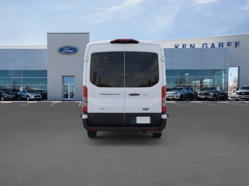 New 2026 Oxford White Ford XLT image 5