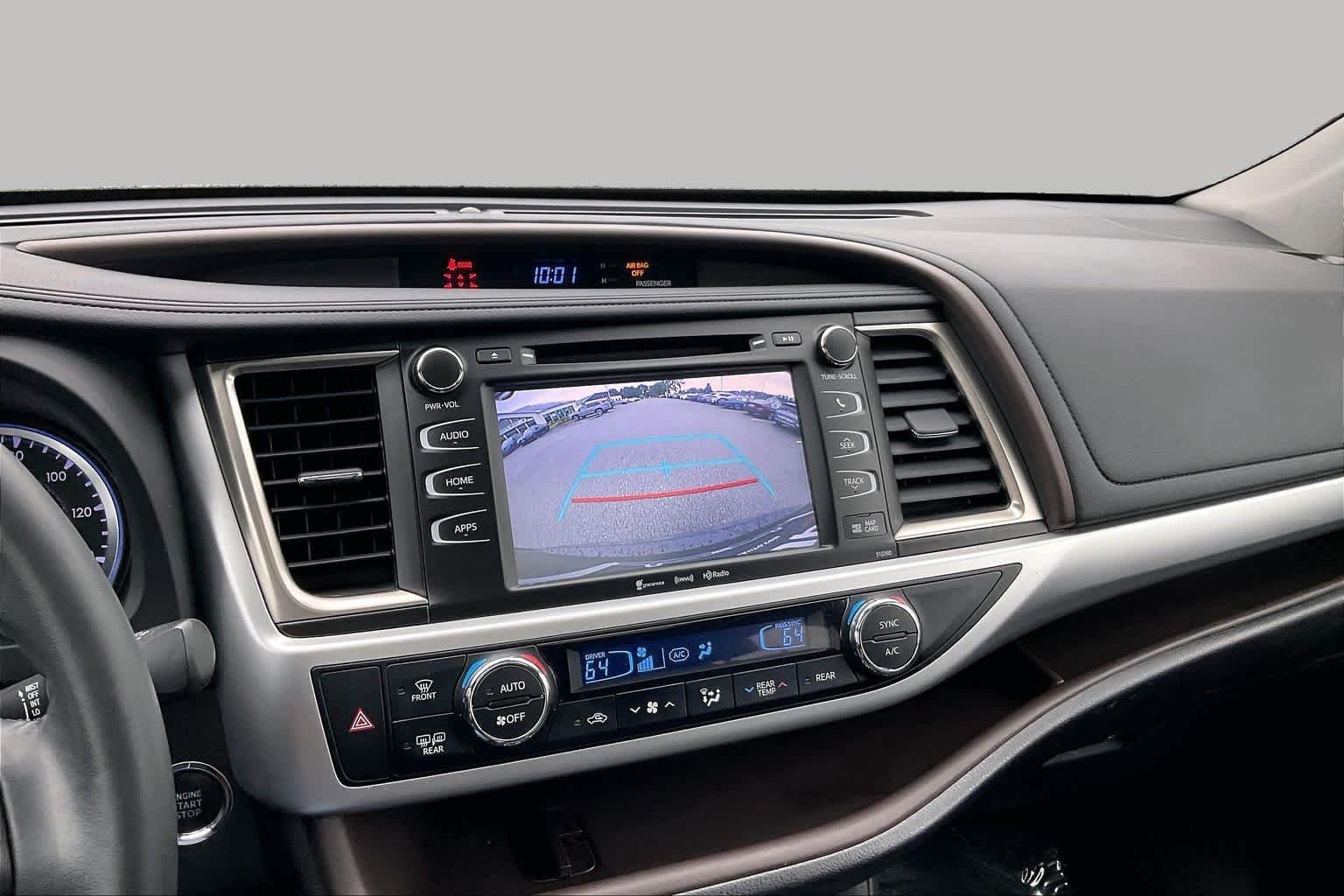 Used 2019 Midnight Black Metallic Toyota XLE image 28