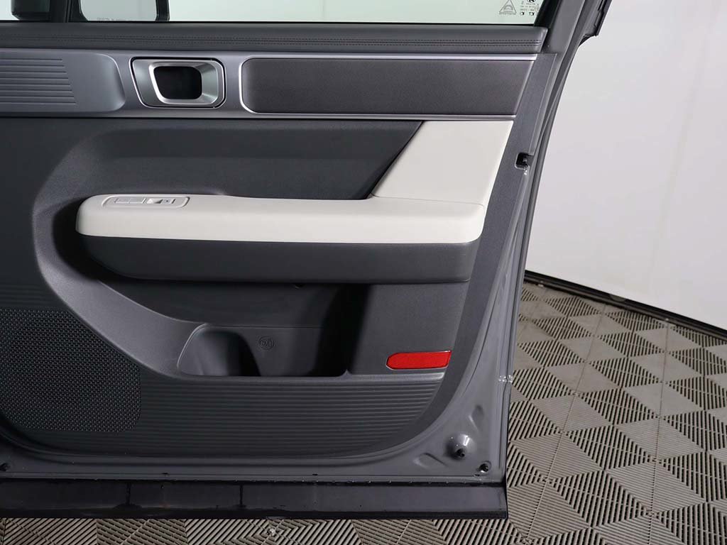 Used 2024 Gray Hyundai SE image 21