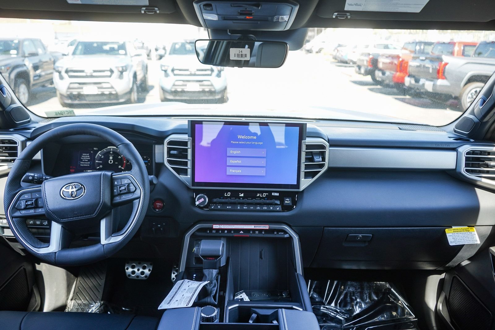 2026 Toyota Tundra Limited - Photo 12