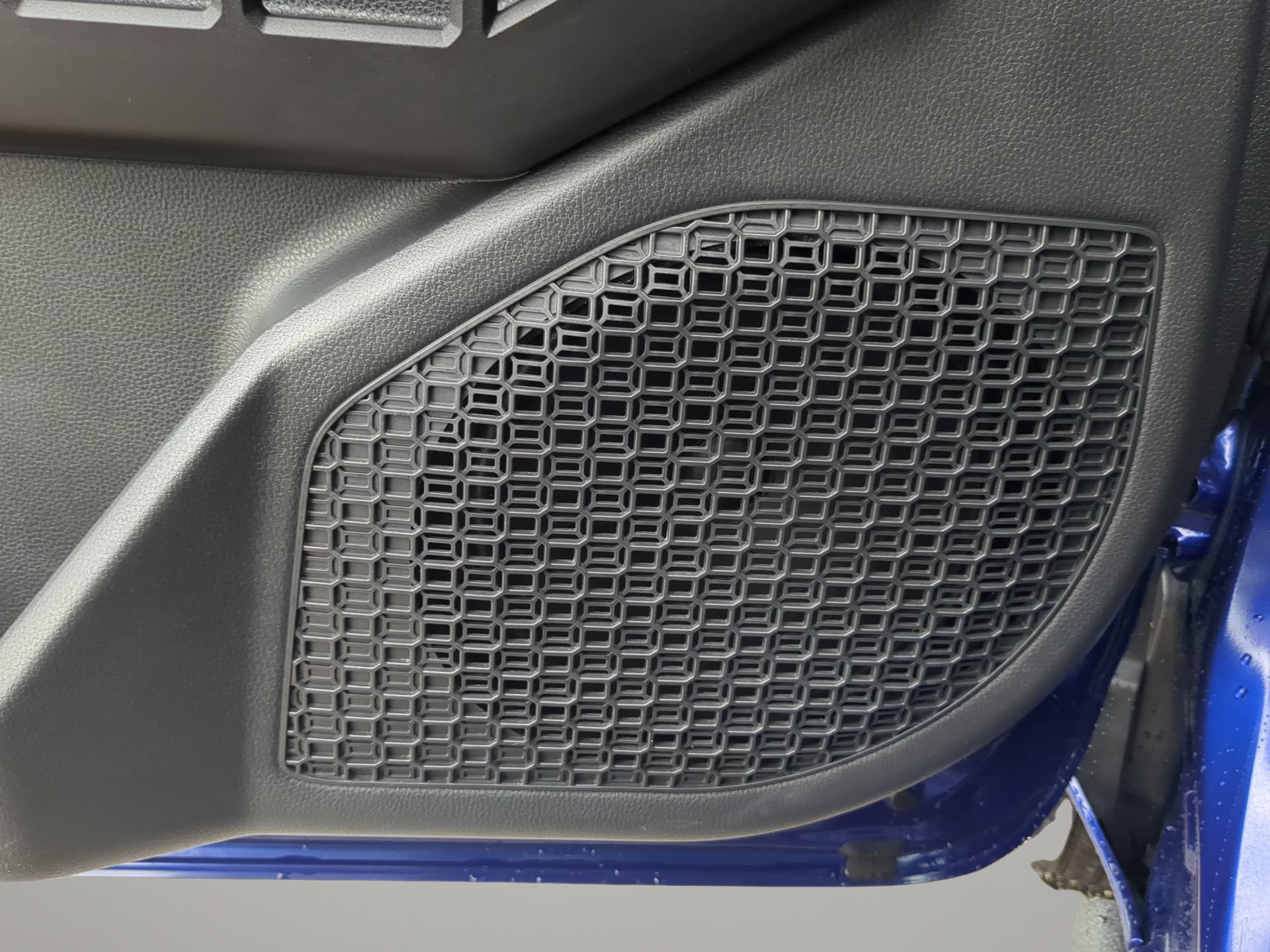 Used 2025 Blue Crush Metallic Toyota SR5 Crew Cab Pickup image 54